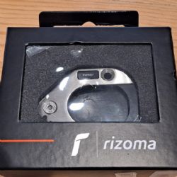 Base caballete Rizoma ZMG012B Moto Guzzi V85 TT Reacondicionado