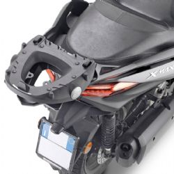 Adaptador posterior Givi SR2150 Yamaha X-Max 300 2017-2022