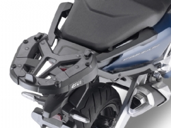 Adaptador posterior Givi 1186FZ Honda Forza 750 2021