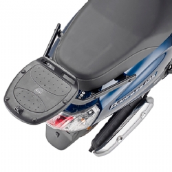 Adaptador posterior Givi SR3123 Suzuki Address 125 2023