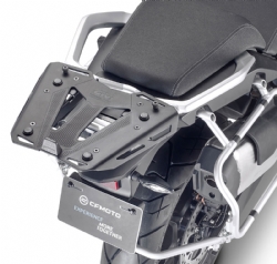 Adaptador posterior Givi SR9225 CF Moto 800 MT 2022