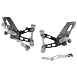 Estriberas regulables Lightech FTRBM007 BMW S 1000 RR 2019-2024 Posapies fijos