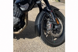 Faldon guardabarros delantero Puig 21639N Triumph Tiger 1200 GT 2022-2023