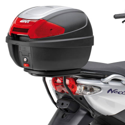 Fijación maleta Givi SR366