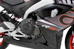 Kit 2 tapas protectoras de motor Puig 22248N Track Aprilia RS 457 Negro