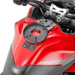 Kit adaptador metálico Givi BF69 Triumph Tiger Sport 660 2022
