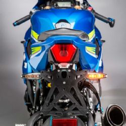 Kit portamatrículas Lightech KTARSU113A3 Negro Suzuki GSXR 1000 2017-2022