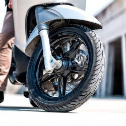 Neumático Mitas Touring Force-SC 150/70/13 S64 R - foto 4 Neumático Mitas Touring Force-SC 150/70/13 S64 R - foto 4