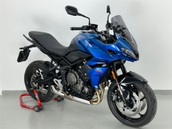 Parabrisas WRS TR009FS Sport Triumph Tiger Sport 660 ABS Ahumado Oscuro - foto 4 Parabrisas WRS TR009FS Sport Triumph Tiger Sport 660 ABS Ahumado Oscuro - foto 4