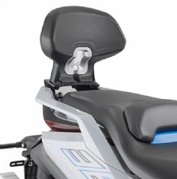 Respaldo Givi TB7604A Zontes 368 G 2025