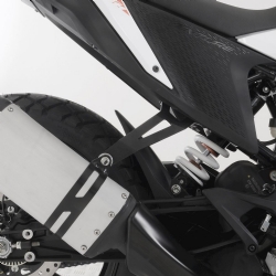 Soporte De Escape Rg Racing Eh0110bk Negro KTM Adventure 390 2020 2021