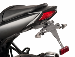 Portamatrícula Puig 8729N