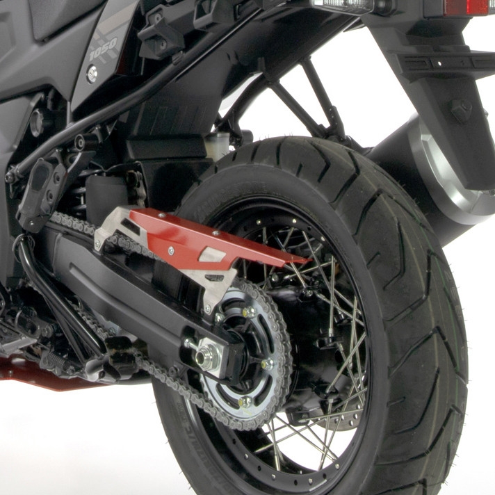Protector de cadena Crosspro Suzuki DL1050 V-strom 20-24 plata y negro texturizado