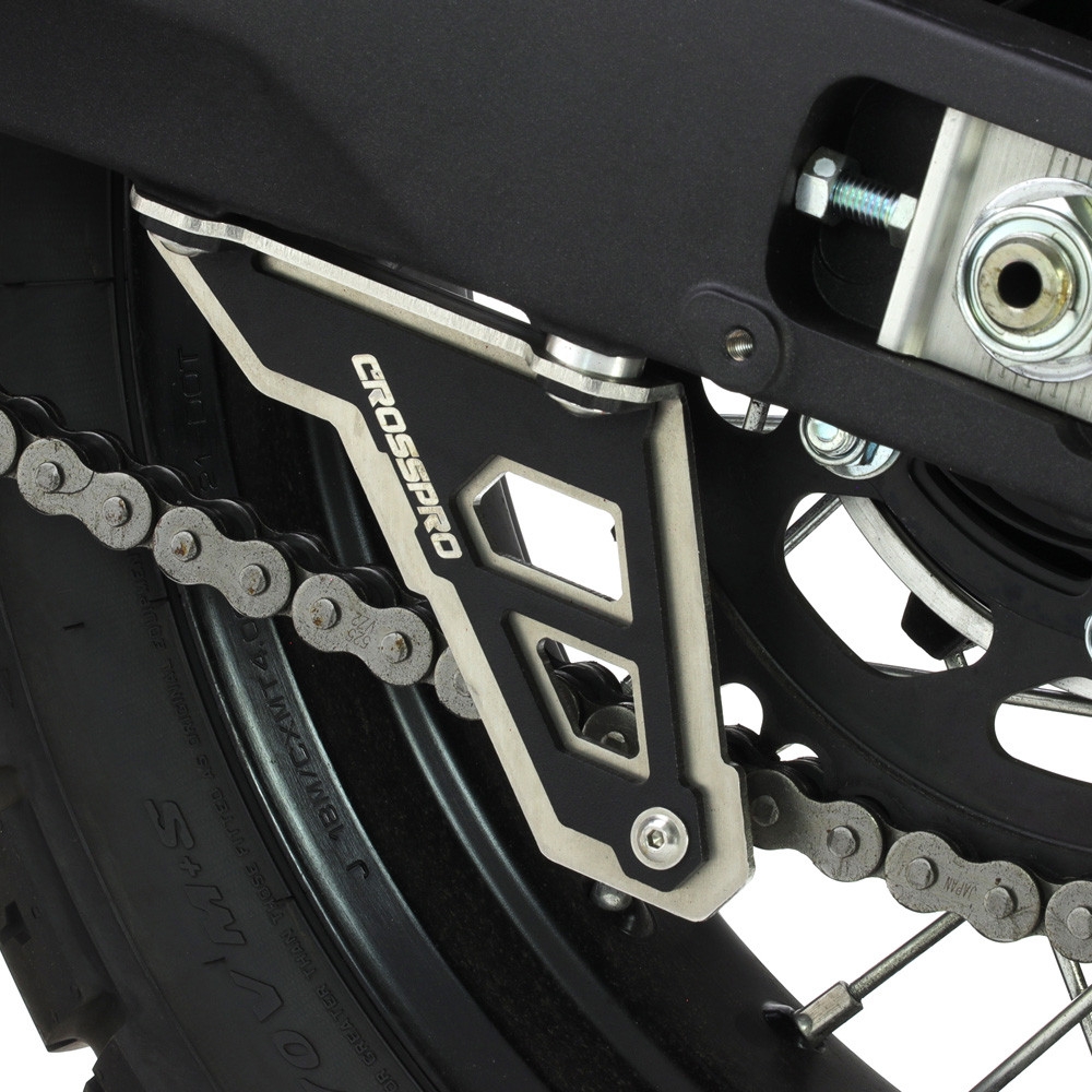 Protector inferior de cadena Crosspro Yamaha Ténéré 700 20-26 negro texturizado