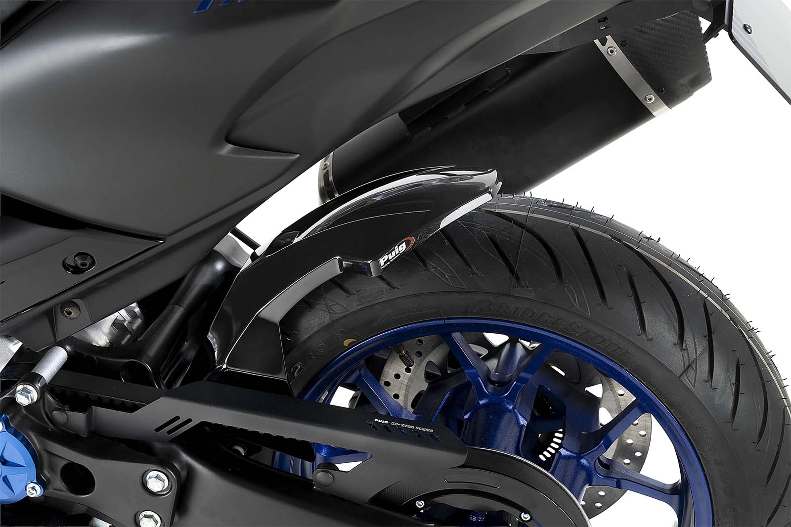 Guardabarros trasero Puig 22670C Yamaha TMAX 560 2022 Símil carbono